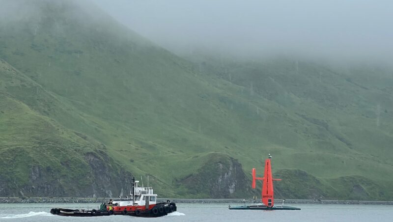 u cours de la disparition, l'arpenteur a effectué deux arrêts aux stands à Dutch Harbor, en Alaska